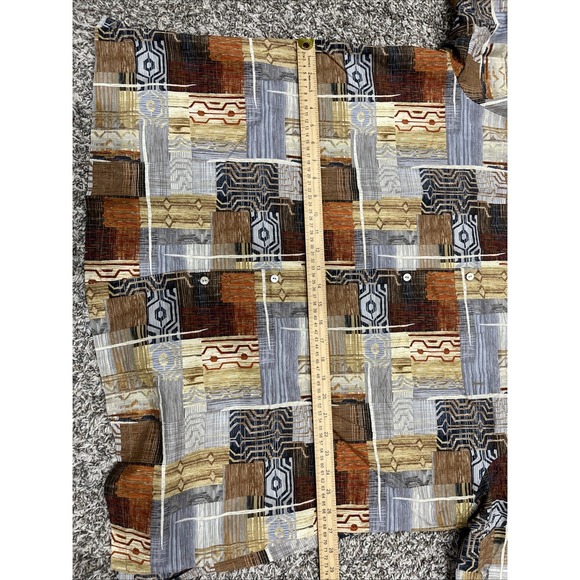 Tori Richard copy righted bottom down shirt (1858) - Picture 5 of 7